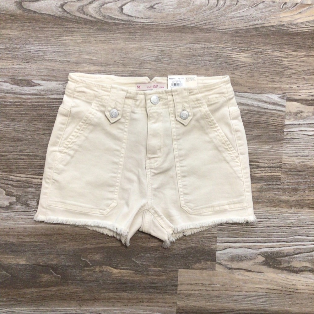 SO Off White High Rise Utility Short Frayed Hem 1/25 NWT